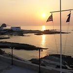 Ξενοδοχείο με διαμερίσματα Mary Elen 4*
