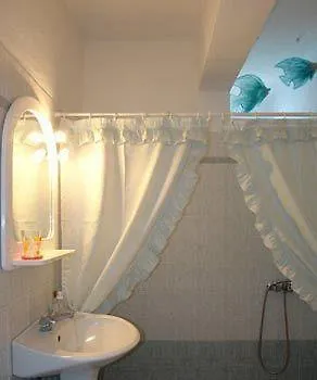 Mary Elen מלון דירות